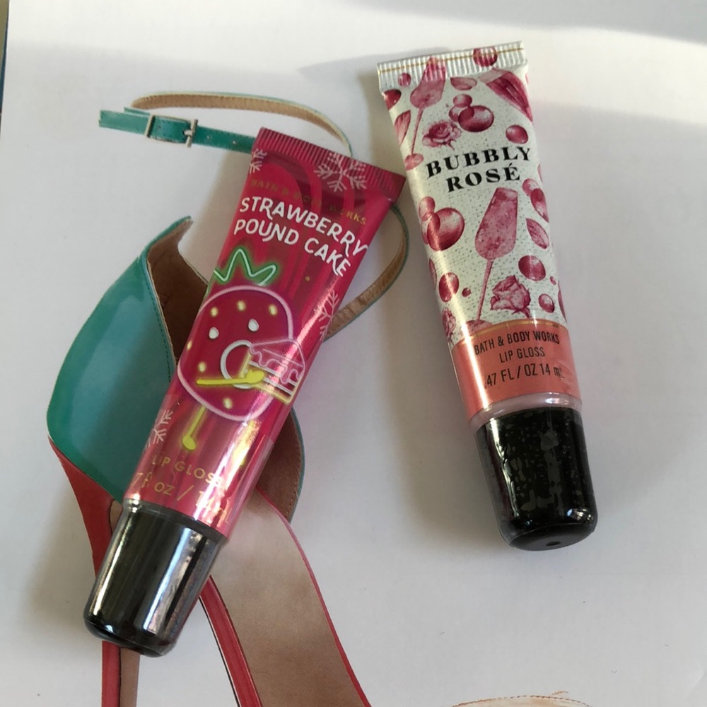 Set of 2. Bath & Body Works Lip Gloss New with tag.